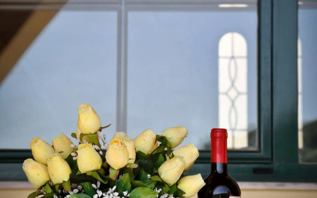 Orsalia Luxury Suites