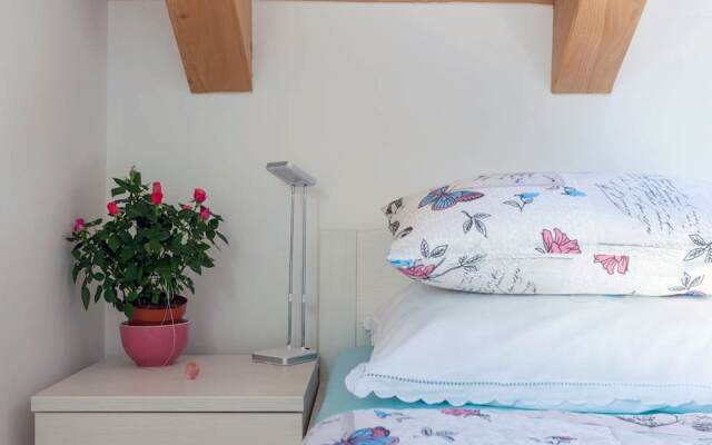 Attractive Apartment in Dubrovnik With Balcony and Parking