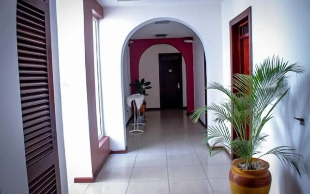 Maxlot Hotel