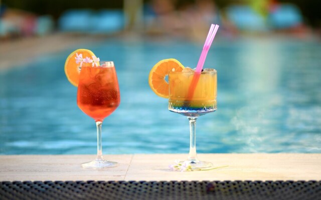 Marbella Beach Hotel