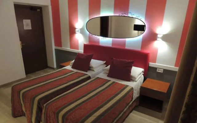 Center 1&2&3 Hotel