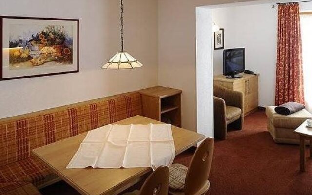 Hotel Garni Alpina