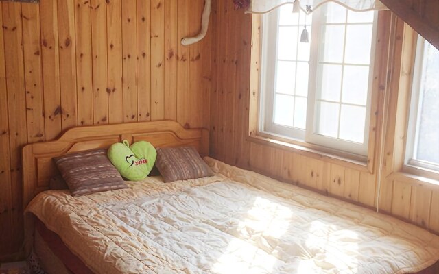 Jecheon Log Tree Pension