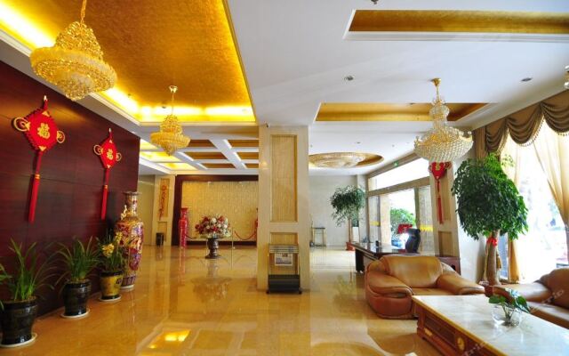 Kunming Baohai Mingzhu Hotel