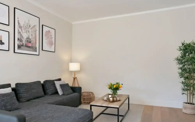 Sunny and Stylish Studio at the Zeedijk of Knokke