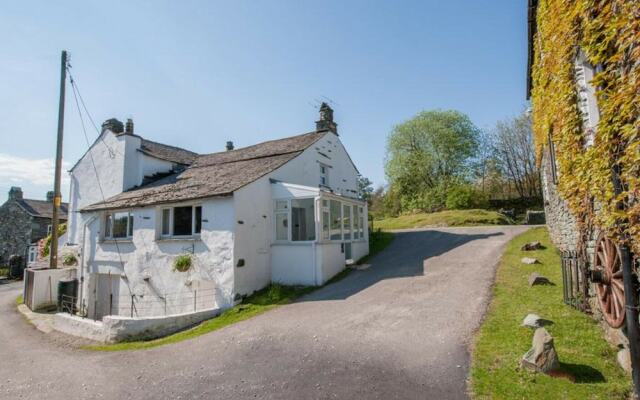 Cosy Holiday Home With Private Parking, Perfectly Situated in the Beautiful Elterwater