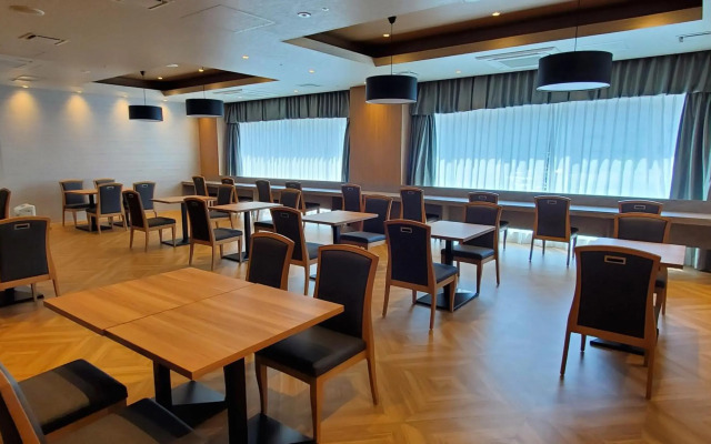 Kochi Pacific Hotel