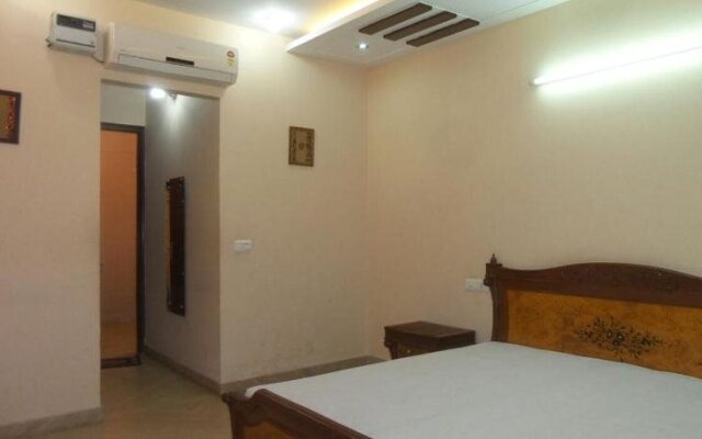 Stay Royal Bed  Breakfast