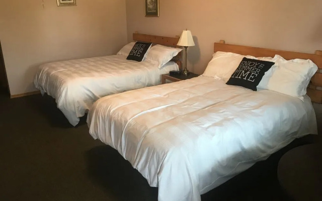 Shenstone Motor Inn & Restaurant