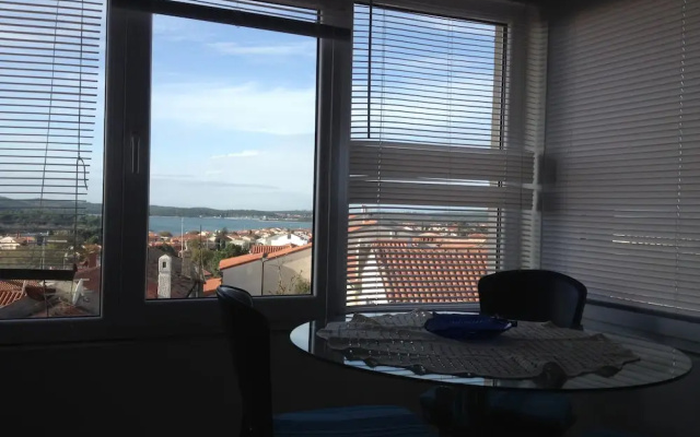 Cozy apartment Nena in Medulin