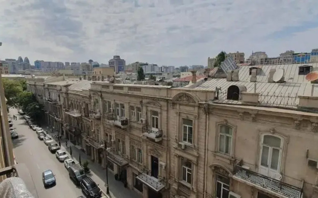 The Pearl of Nizami Street