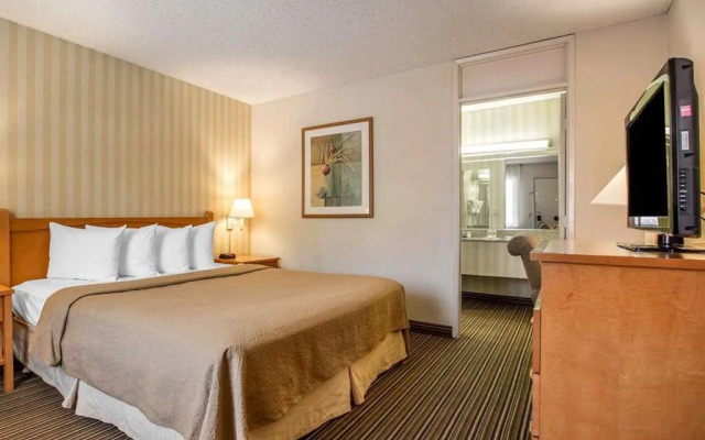 Travelodge by Wyndham Palm Springs