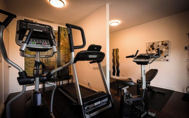 Condo Vélo-Golf-Ski Montagne Bromont - NAVETTE INCLUSE EN HIVER!