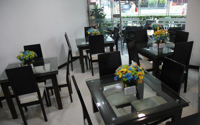 Hotel Santafe Real