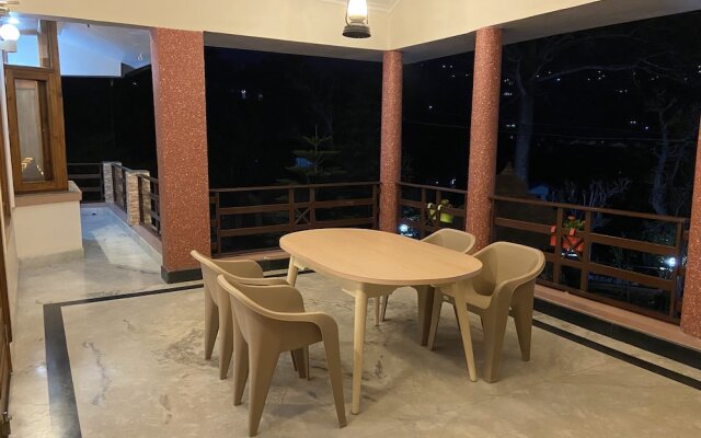 Sangita Resorts Naukuchiatal