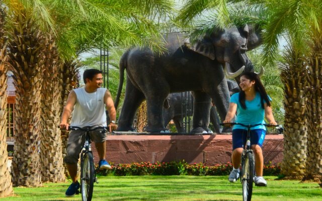 Iyara Lake Hotel & Resort