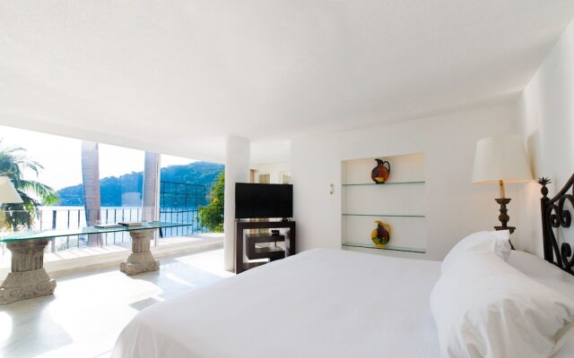 Exclusiva Villa con Acceso Directo a la Playa