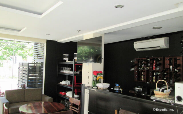 Upperhouse Hotel Formerly Pacifico Boutique by Hiverooms