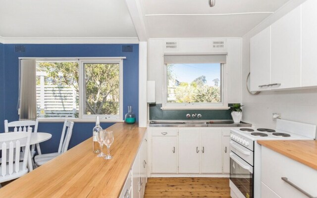 Mollymook Beach Cottage