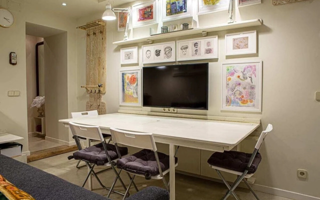 Amazing 1 Bed House W/patio nr Centro