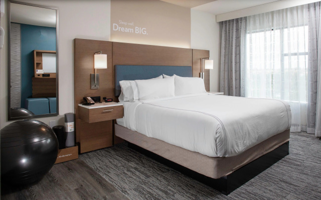 EVEN Hotel Shenandoah - The Woodlands by IHG