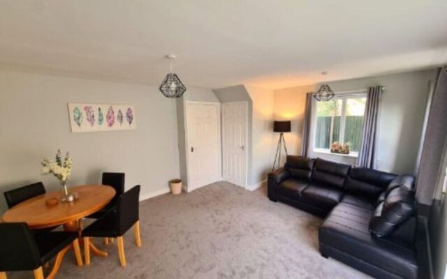 Sublime Stays Burton-on-trent 3-bed House