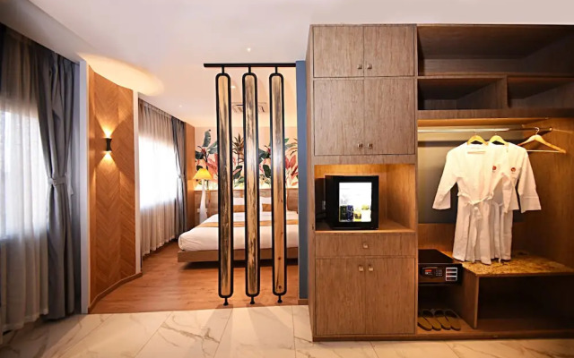Daali Hotel & Apartment