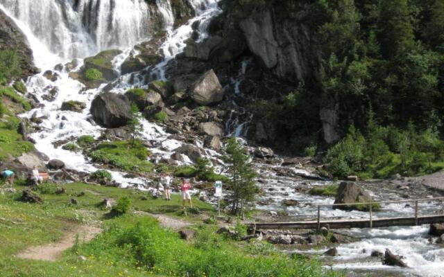 Lenk,Berner Oberland,Ferienwohnung 4 Bett, Kinderfreundlich,TraumpanoramaLenk