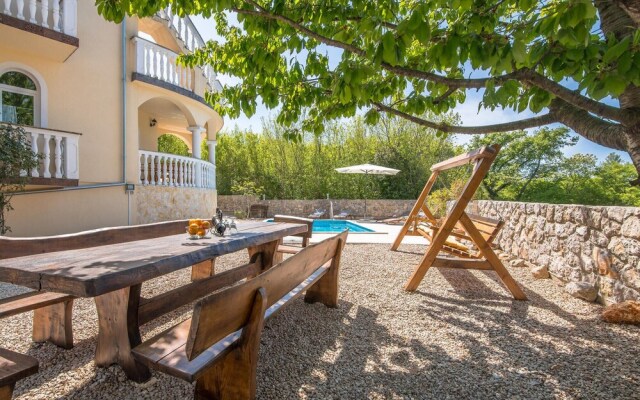 Beautiful Home in Barusici With Wifi and 3 Bedrooms