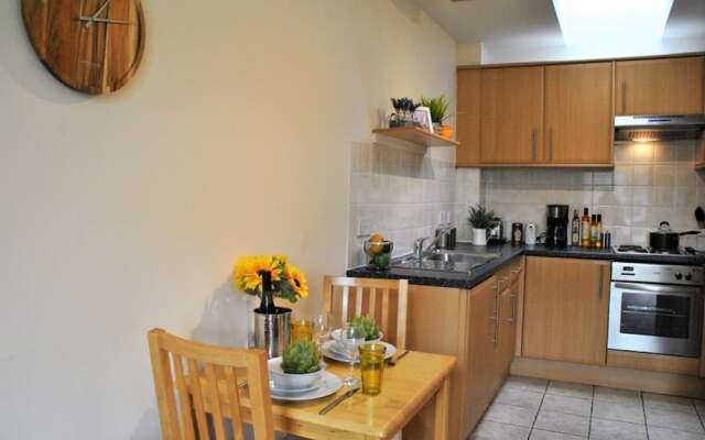 Alexandra Court 7