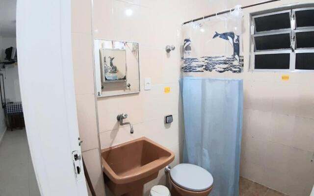 Sala-living/ 1 quadra da praia