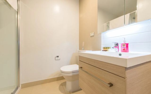 2 BRM apartment Opp to SkyTower view