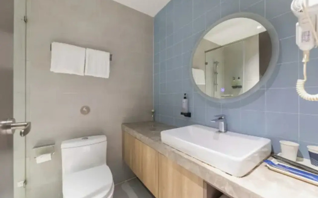 Homeinn · neo (Ningbo Railway Station Daqingqiao Subway Station)