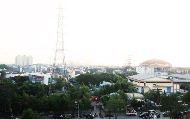 Cozy Studio Apartment Near Mall Kelapa Gading
