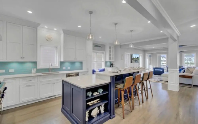 Yacht Harbor Court 31