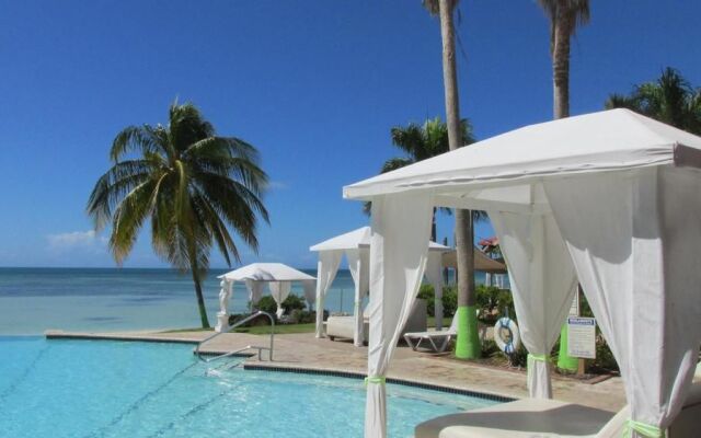 Grand Bahía Ocean View Hotel