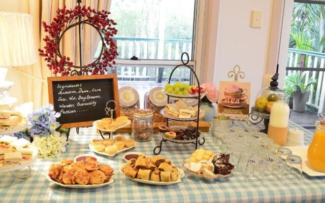 Rosevillehouse Bed & Breakfast