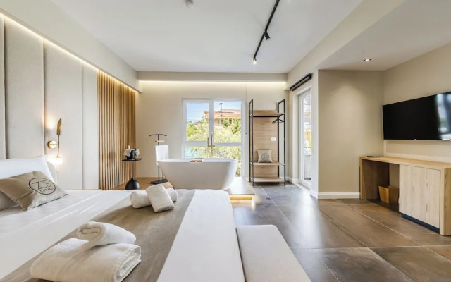 Zoe's Villa 201