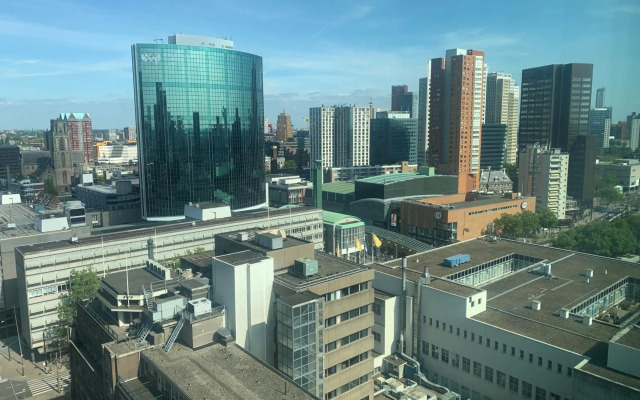 The James Hotel Rotterdam