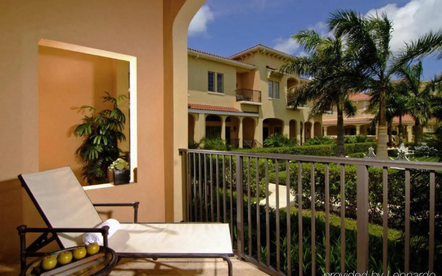 The Somerset on Grace Bay