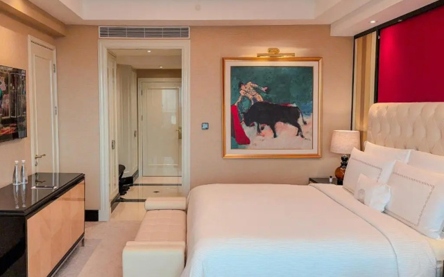 The Trans Luxury Hotel Surabaya