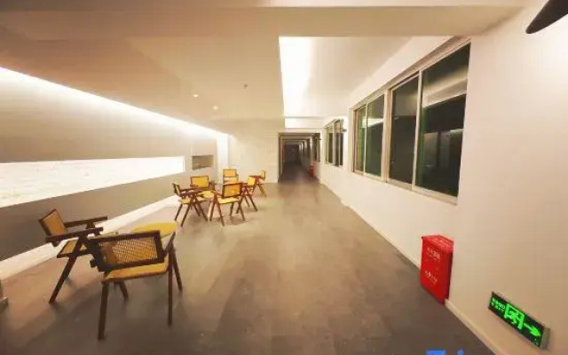 Wojuju Suites (Nanmenwan Branch)