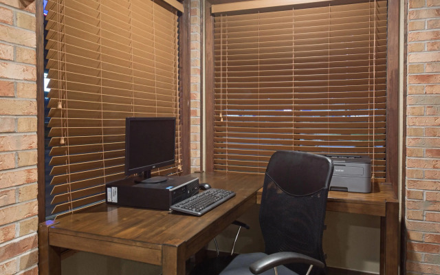 AmericInn by Wyndham Mount Pleasant