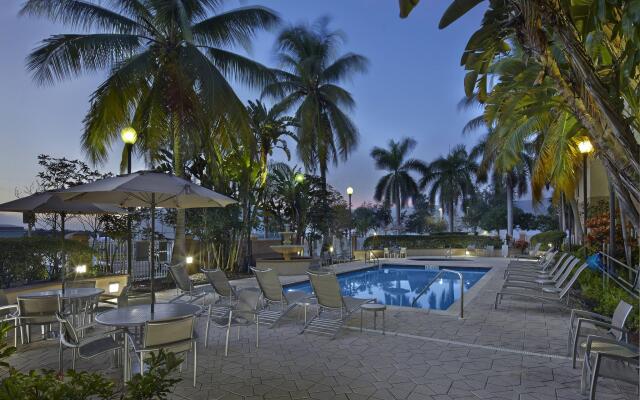 Fairfield Inn And Suites By Marriott Boca Raton