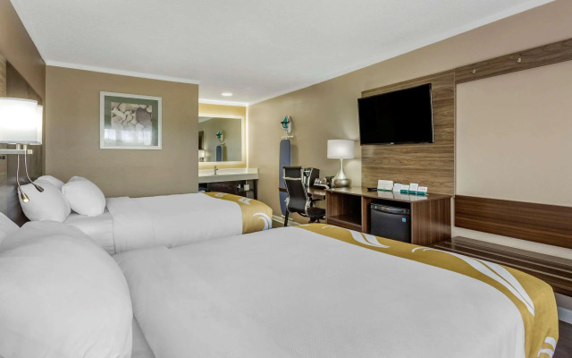 Quality Inn & Suites