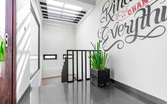 RedDoorz Hostel @ POD House Makassar