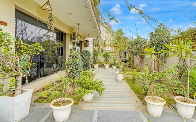 Townhouse Oak Sector 47 Near Medanta