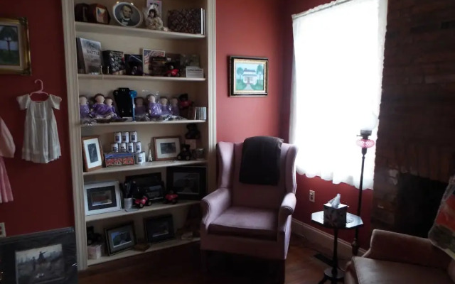 The Tillie Pierce House Inn