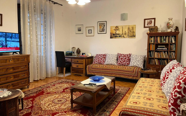 Noemi City Apartments