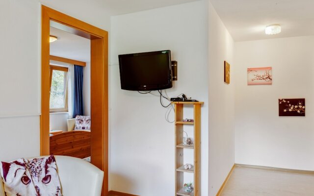 Apartment Near the ski Area in Matrei